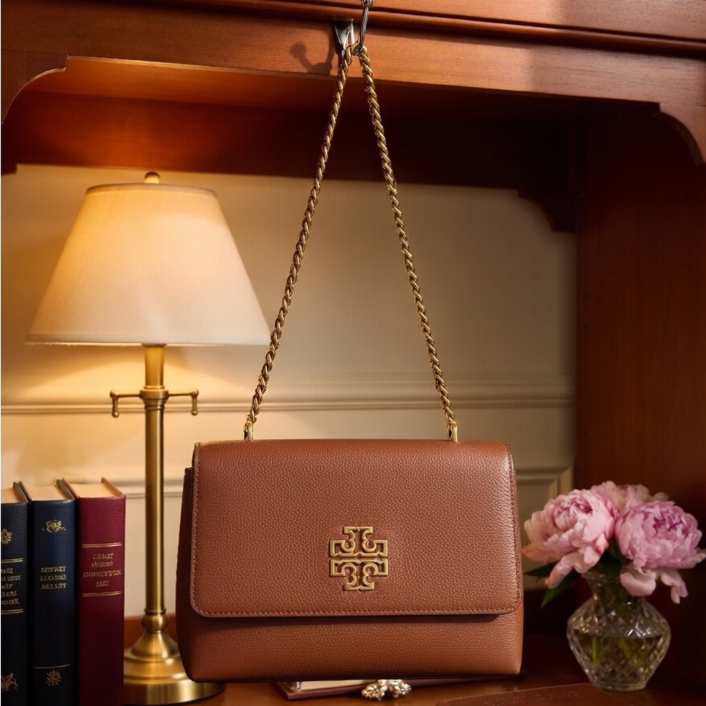 Tory Burch Britten Small Purse in Sumac Pebbled Leather Perfect Condition!